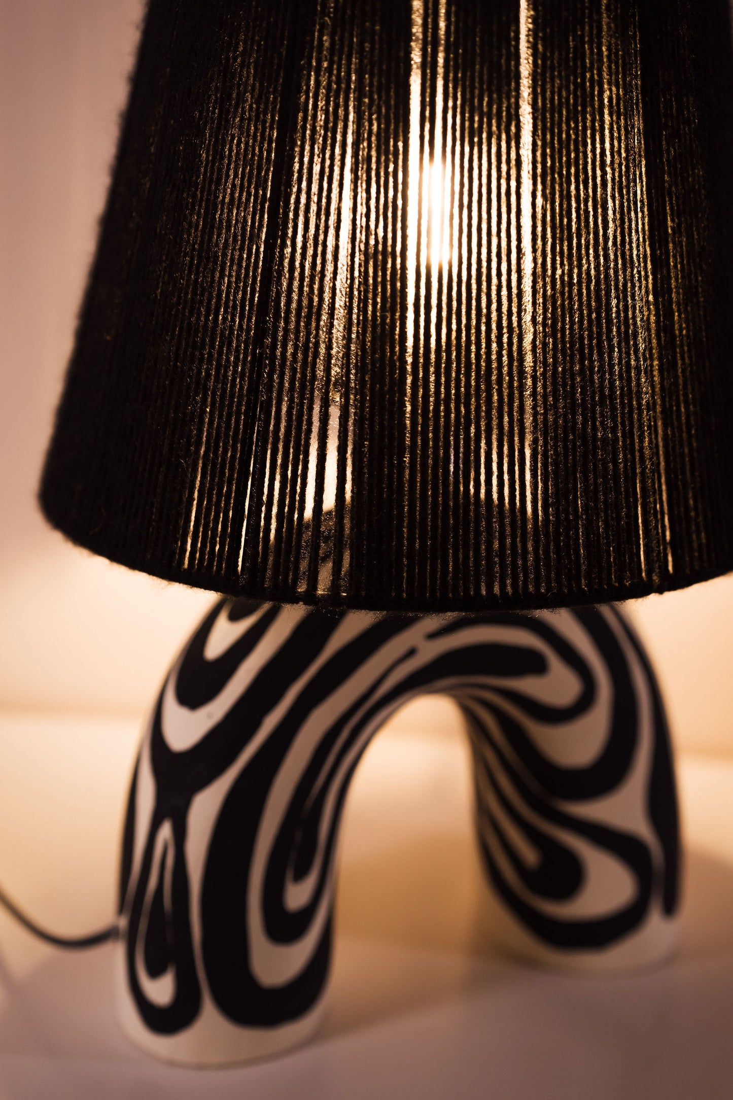 Frizzy Lamp