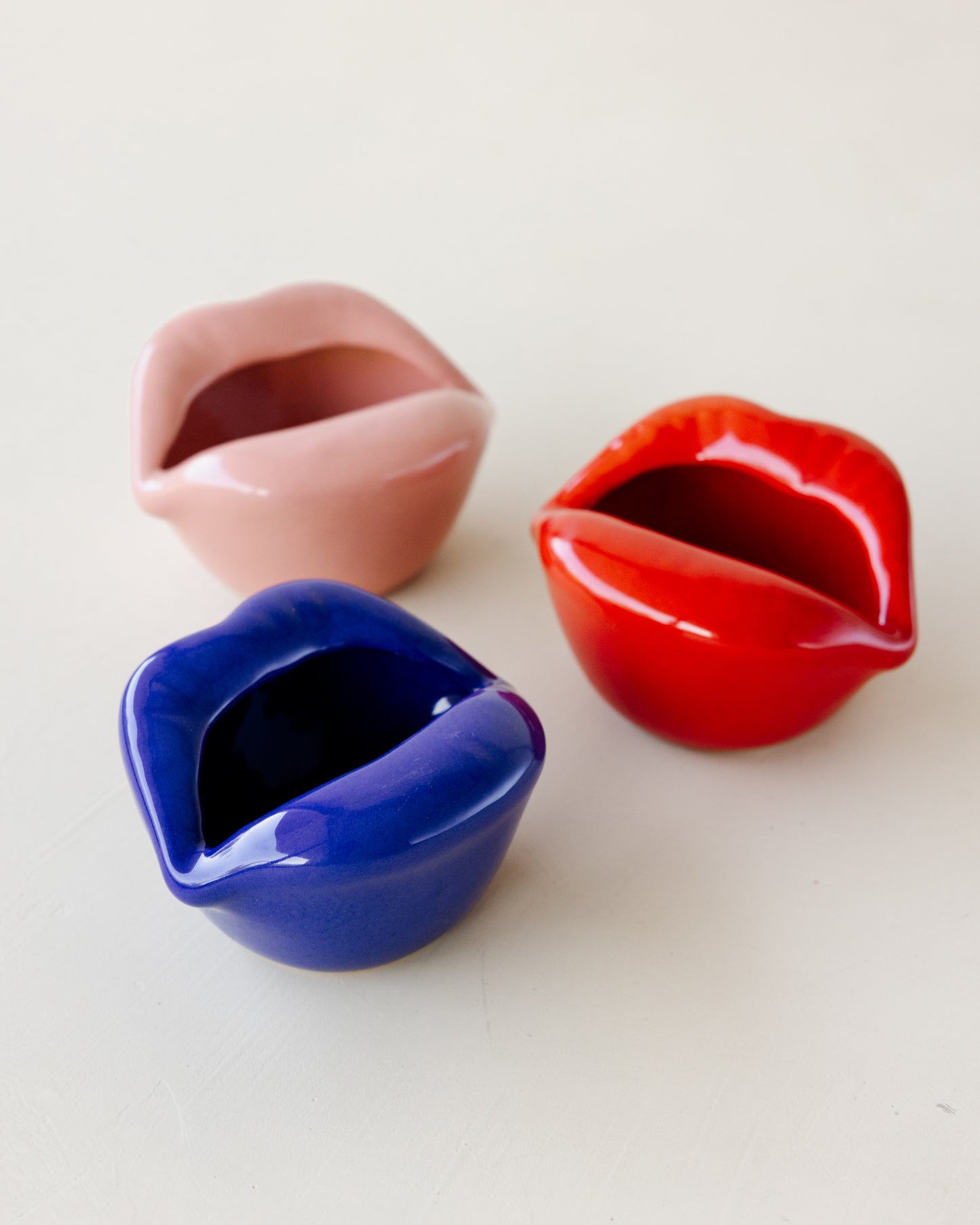 Kiss Ashtray