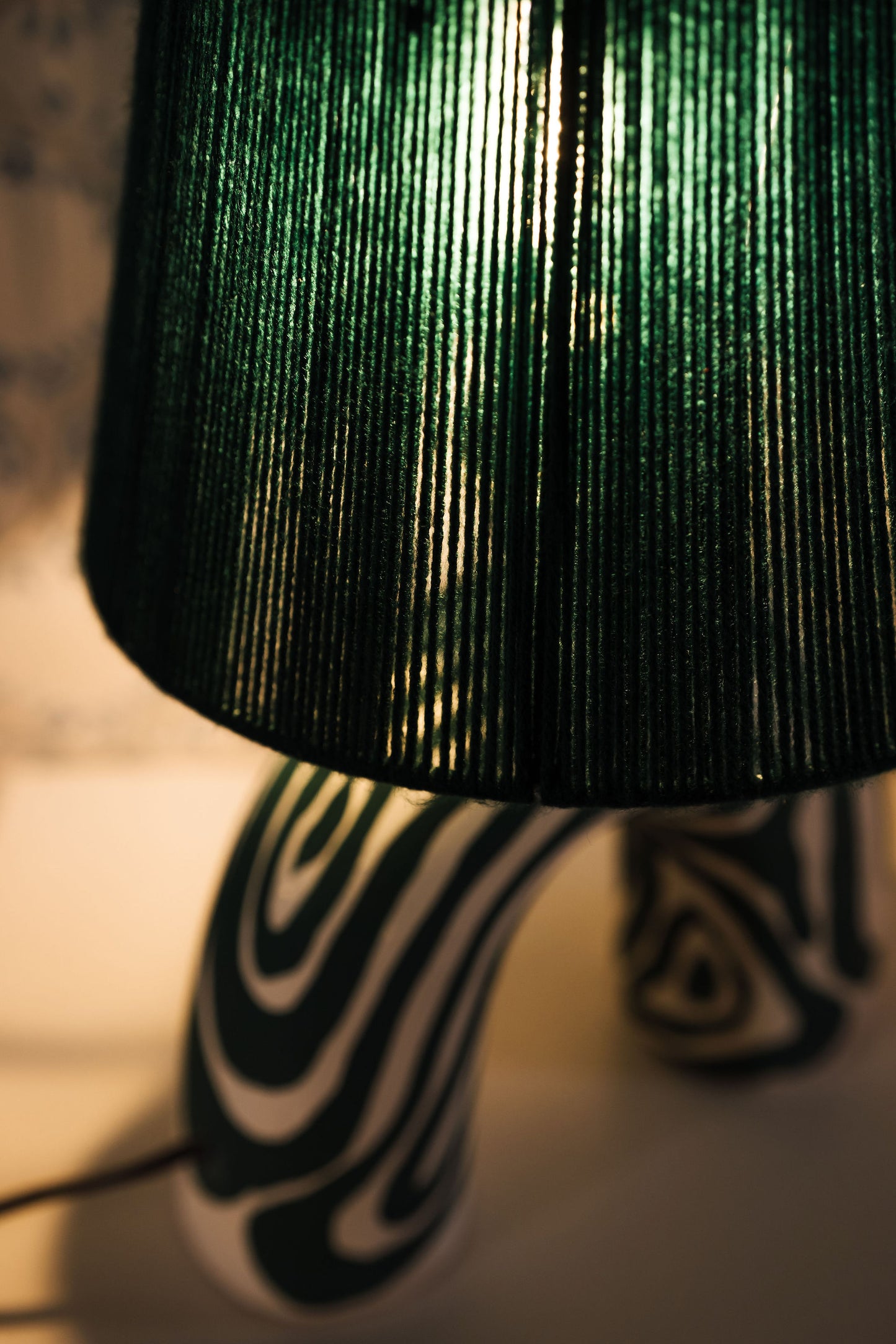 Frizzy Lamp
