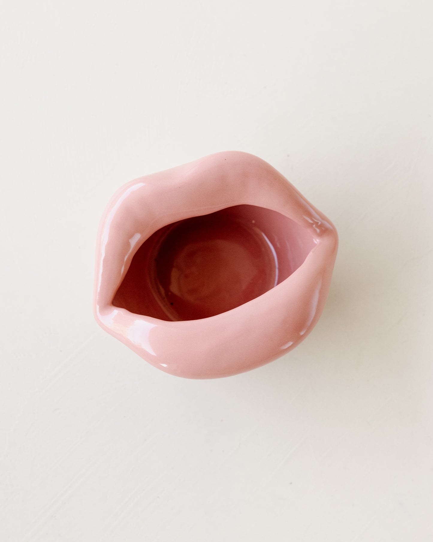 Kiss Ashtray