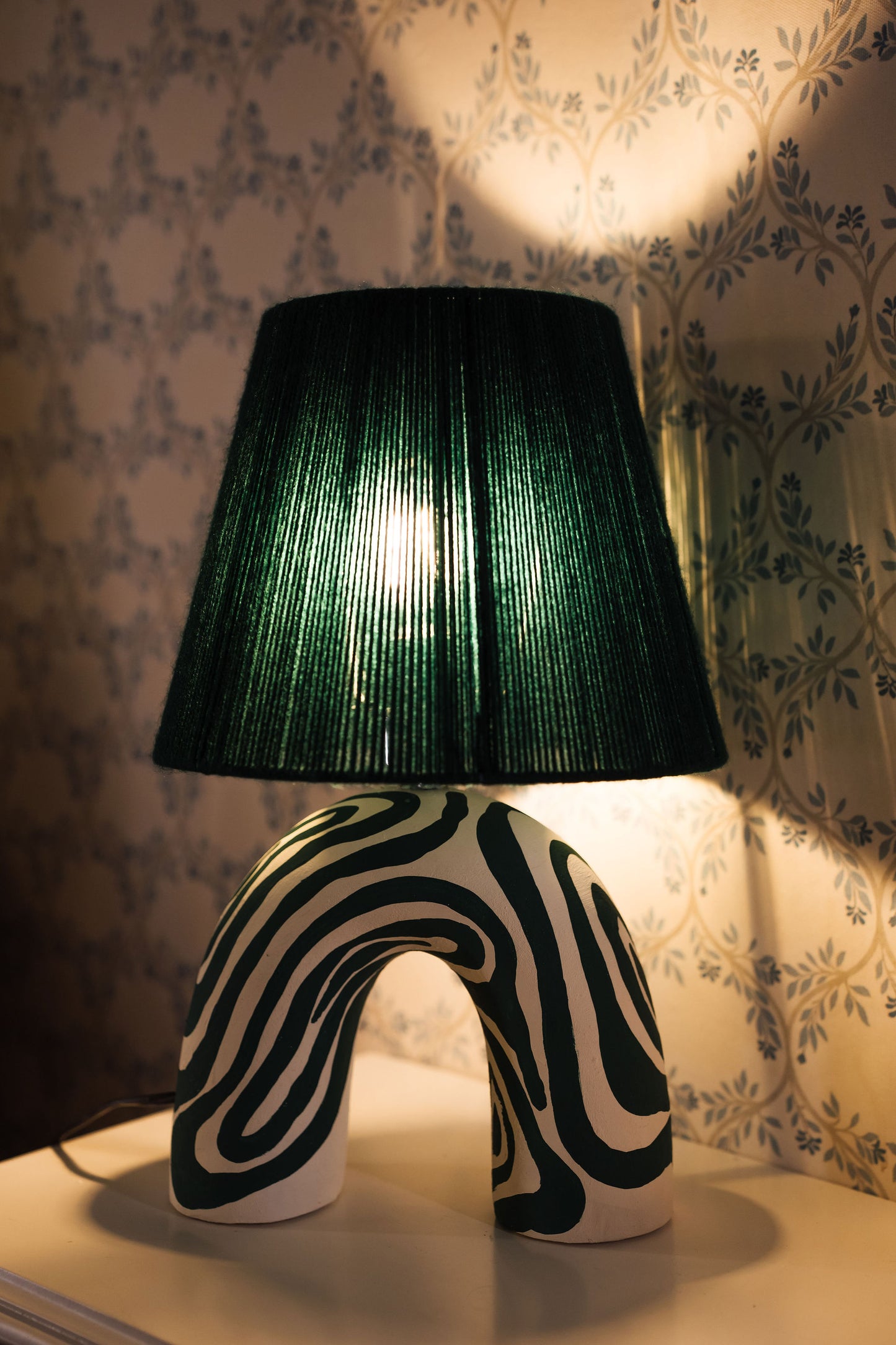 Frizzy Lamp