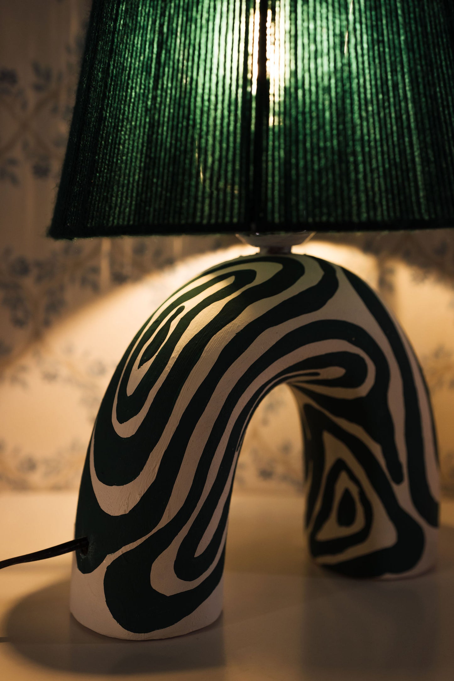 Frizzy Lamp