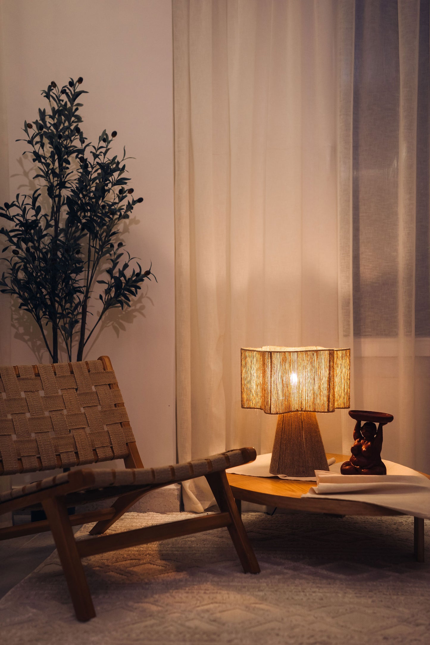 Sway Lamp