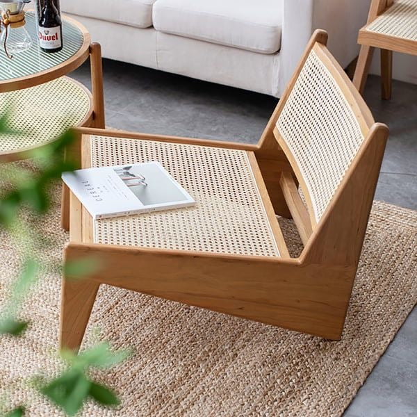 Kangaroo Chair