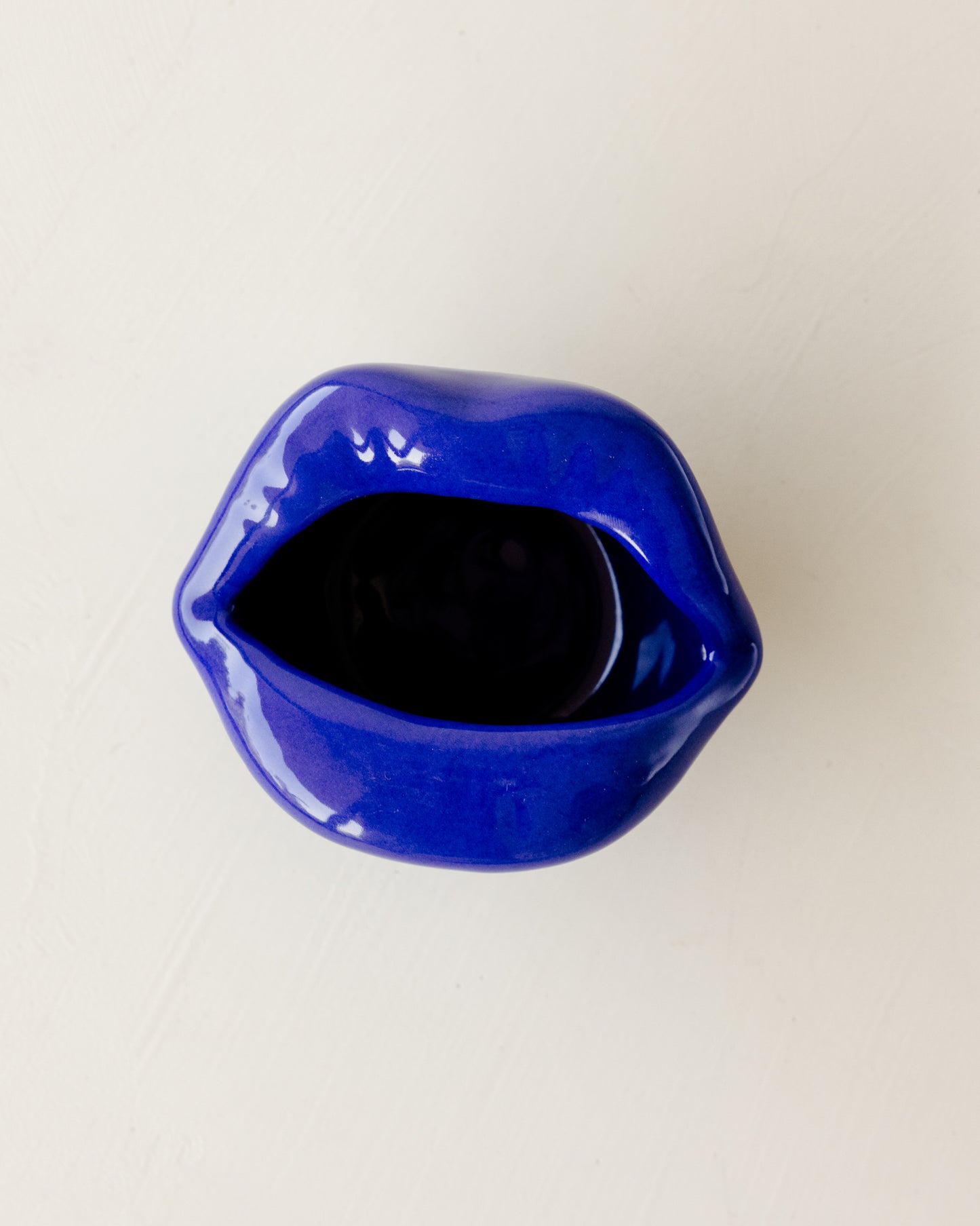 Kiss Ashtray