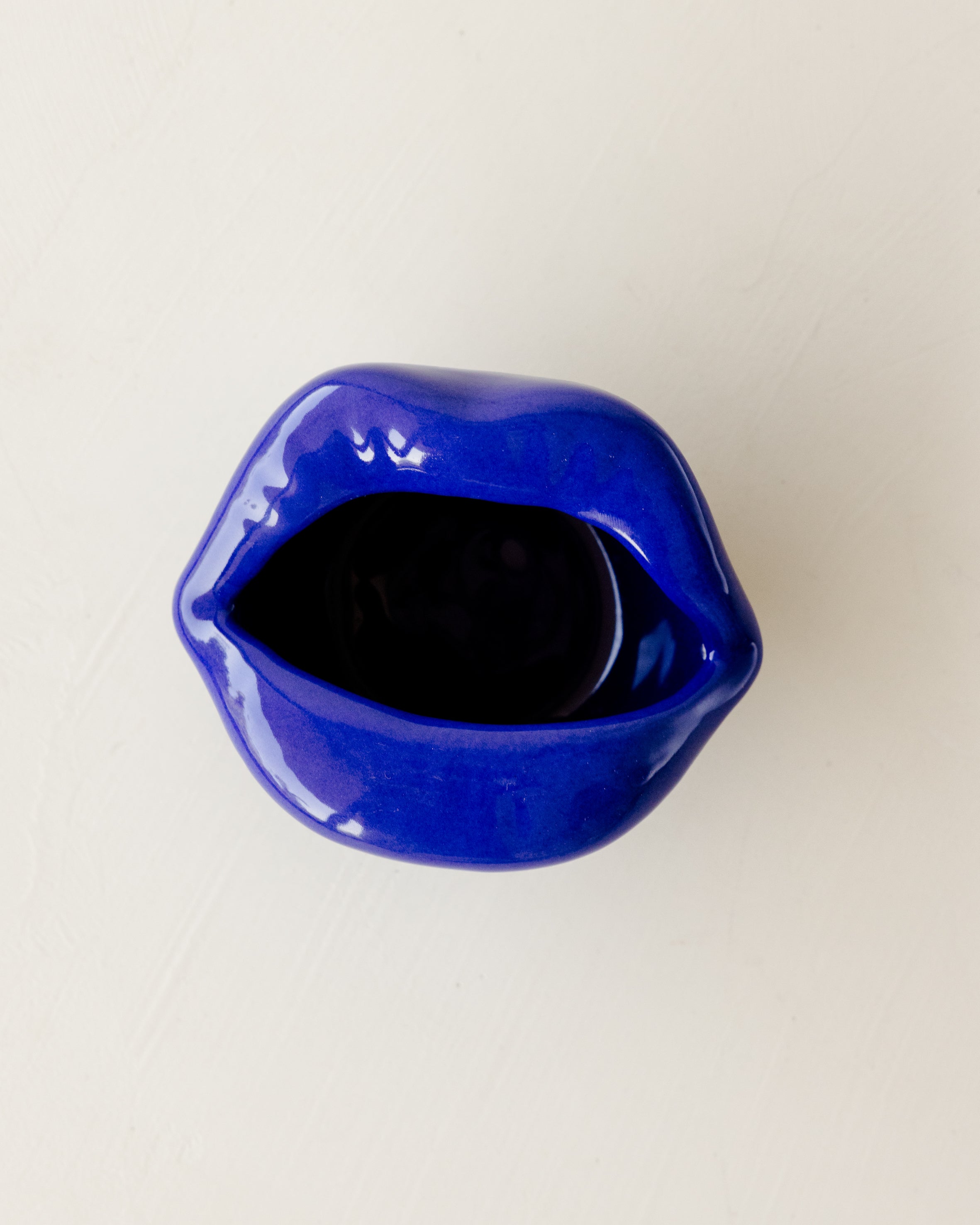 Kiss Ashtray