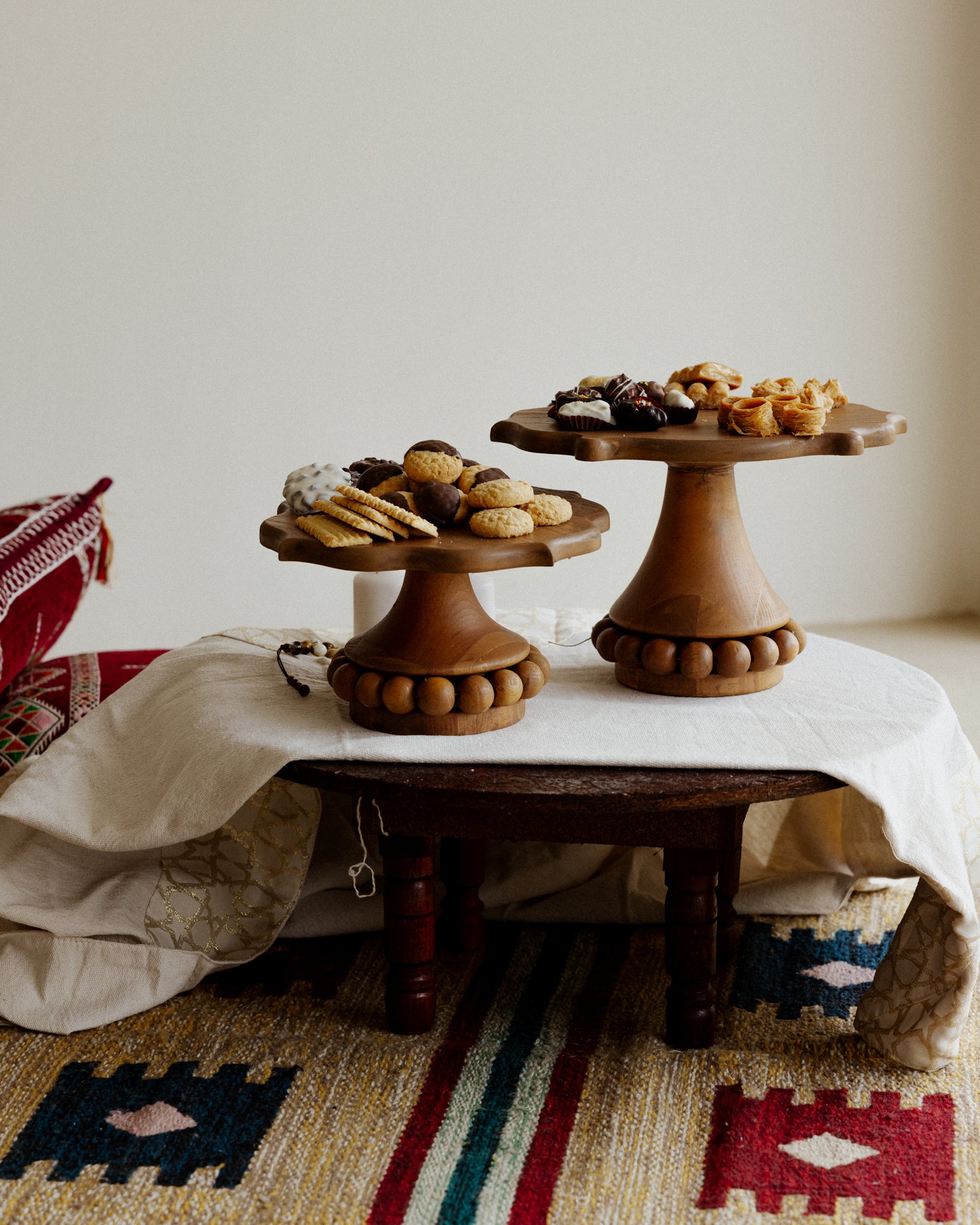 Arabesque Wooden Holders