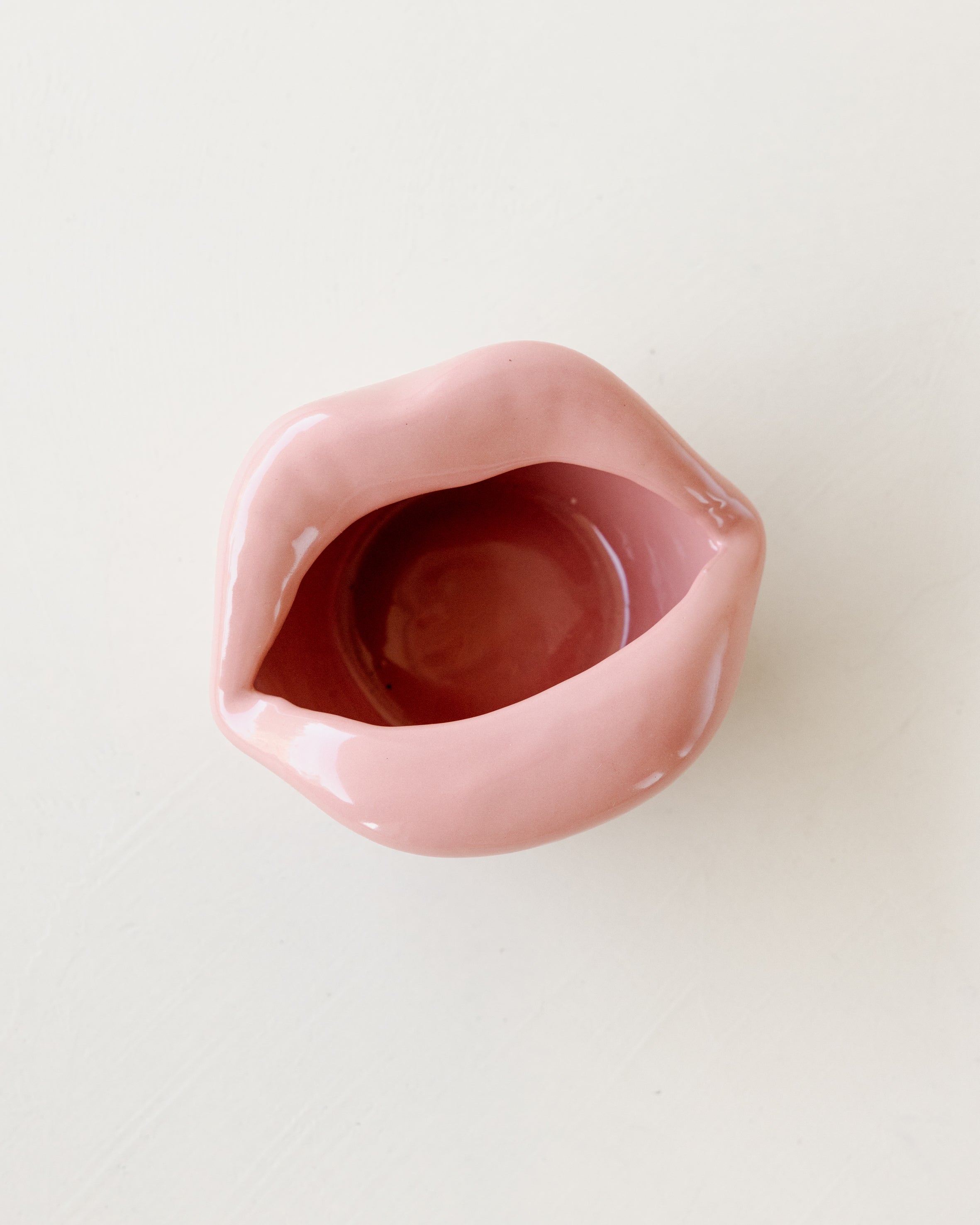 Kiss Ashtray