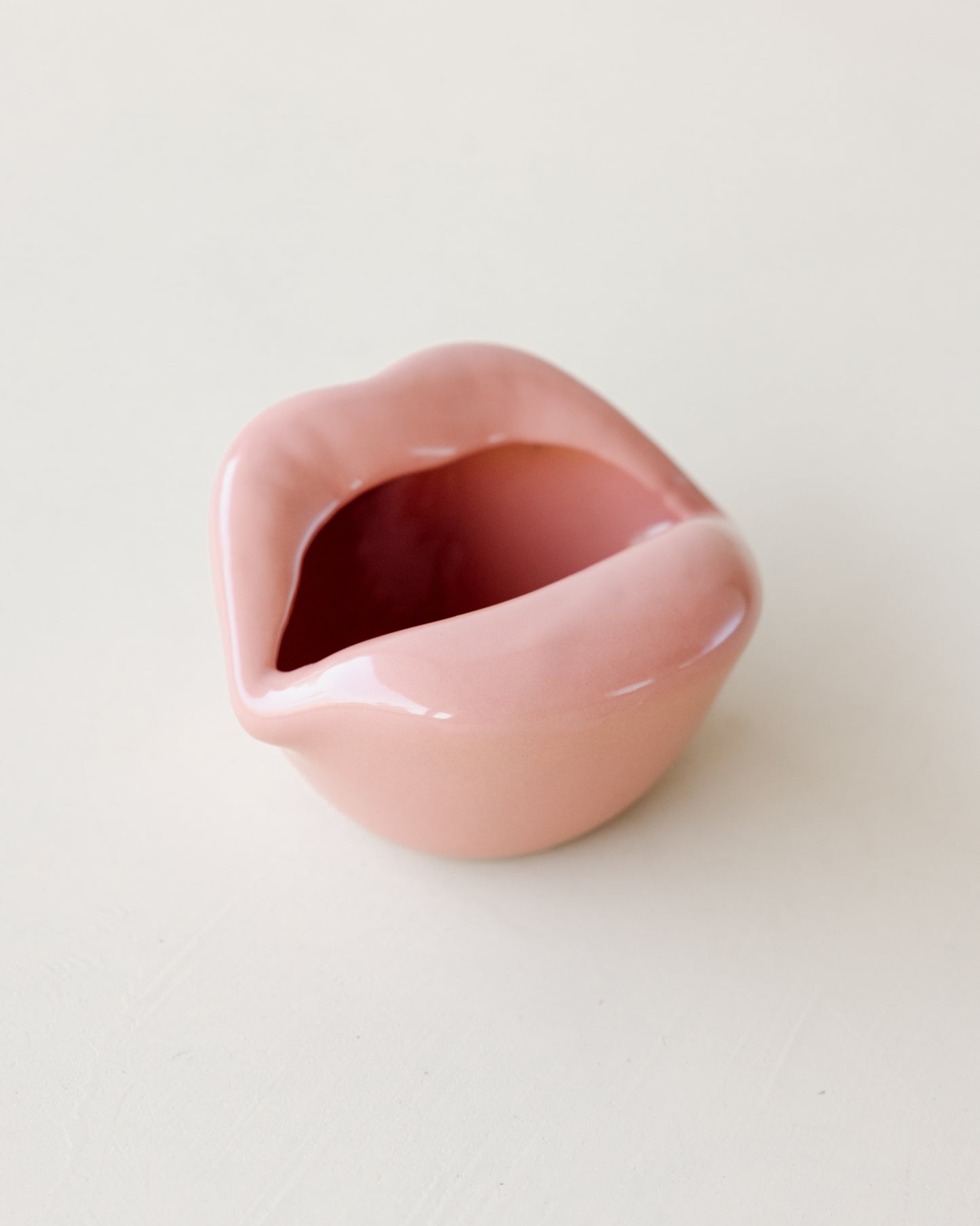Kiss Ashtray