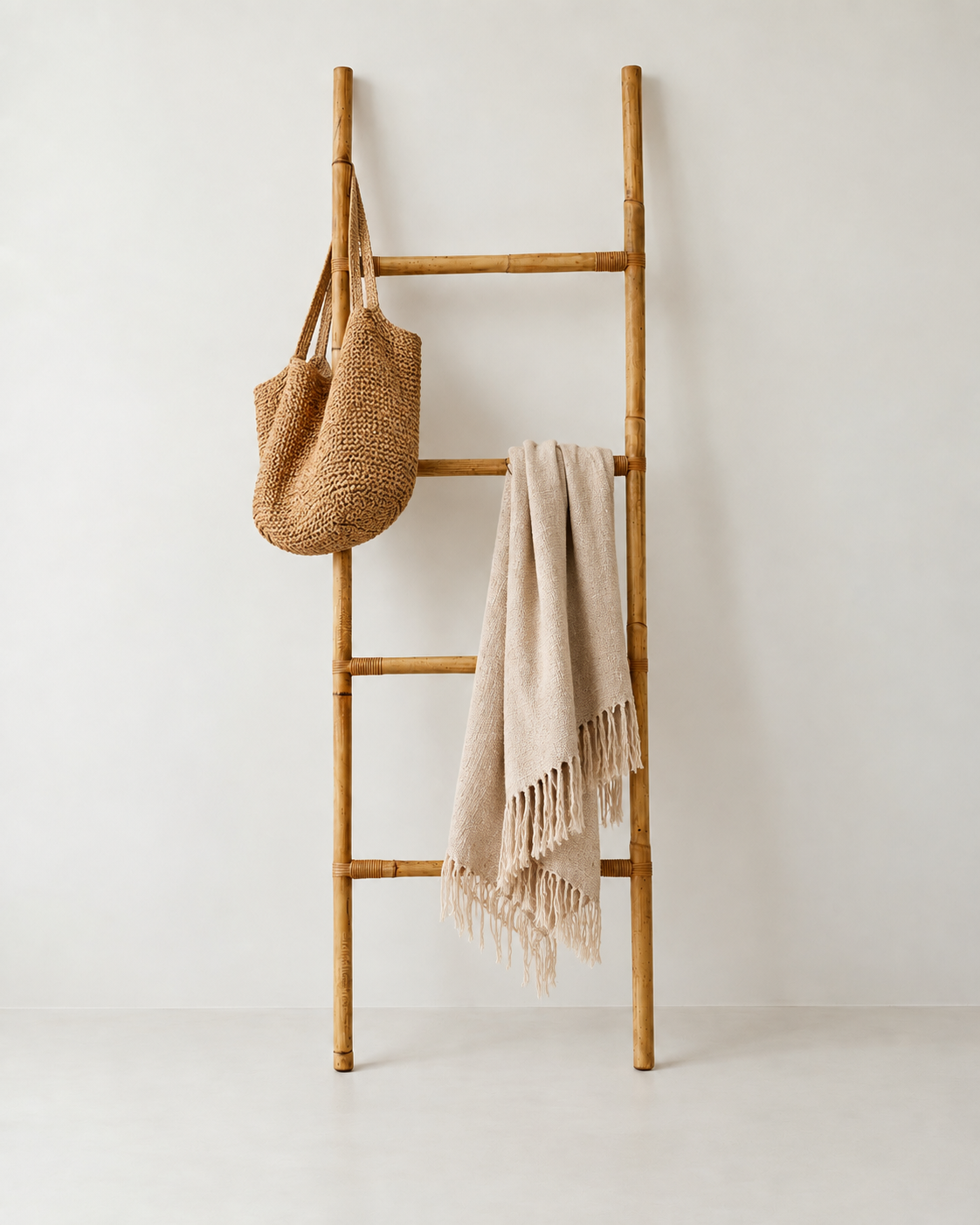 Bamboo Blanket Ladder