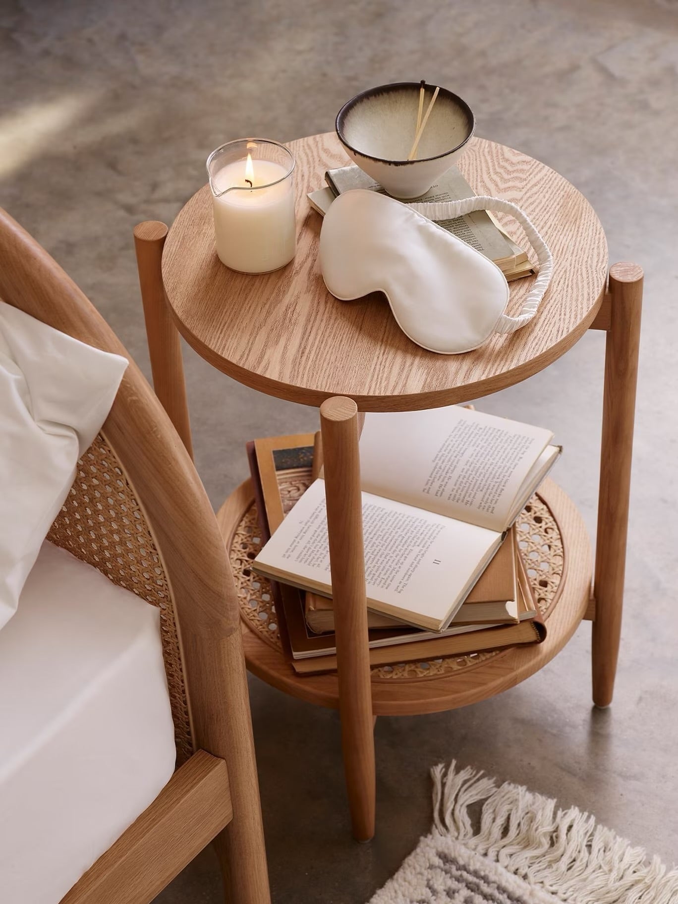 Noir Table